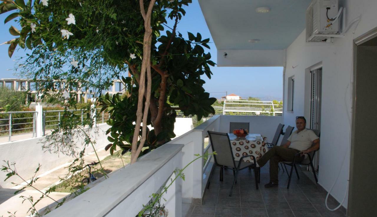 Kostas Family House Apartment Káto Ássos Exterior foto